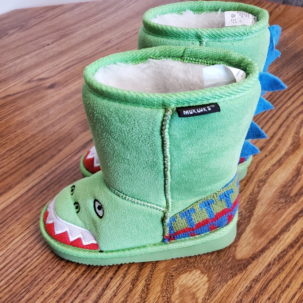 Dinosaur Muk Luks